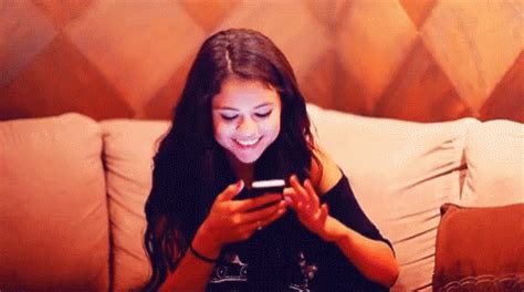 Reaction Excited GIF - Reaction Excited Happy - Discover & Share GIFs | Selena gomez gif, Selena ...