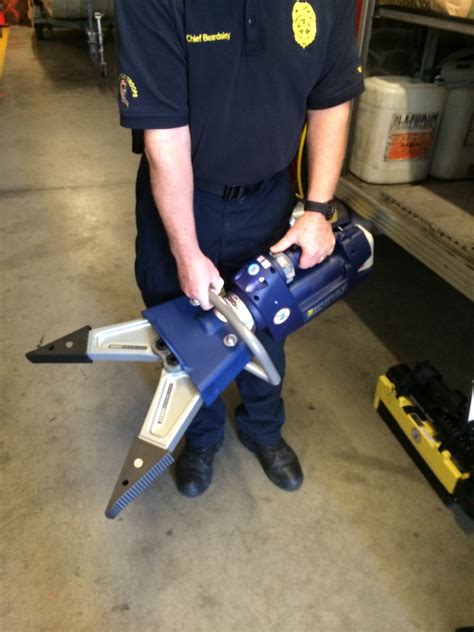 Georgetown Fire Chief Albert Beardsley Demonstrates the Amazing ...