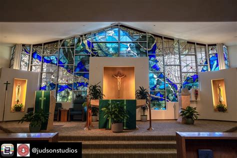 St Jude's Hospital Chapel, Fullerton, California - Travel Inspires