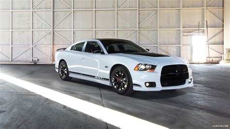 Dodge Charger SRT8 392 Appearance Package | 2013MY | Front