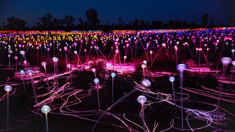 Field of Light Uluru has Australia's icon glowing with over 50,000 lights