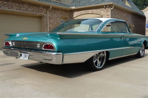 1960\ Ford Galaxie 500 Wallpaper