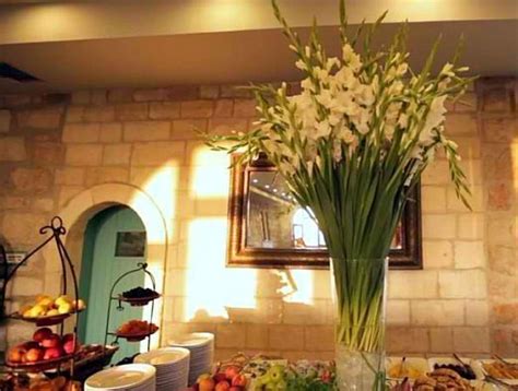 Mount Zion Hotel Jerusalem | Best Rates & Rating - GoJerusalem.com