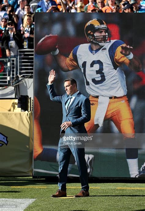 Super Bowl XXXIV MVP Kurt Warner of the St Louis Rams looks on during ...