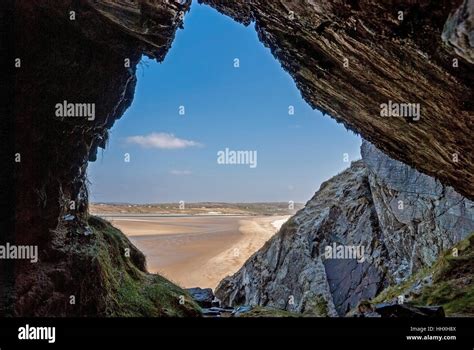 Maghera beach and caves hi-res stock photography and images - Alamy