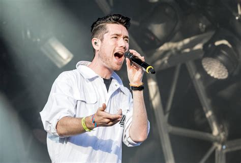 Bastille | Dan Smith opens up about mental health | Contactmusic.com