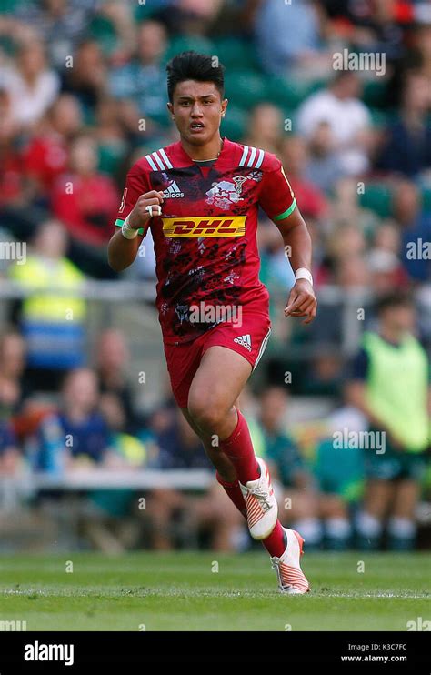 Harlequin's Marcus Smith during the Aviva Premiership match at ...