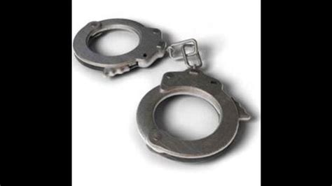 Arrest of UP-based criminal: Close aide of Lawrence Bishnoi gang nabbed ...