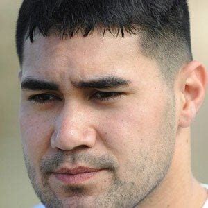 Lofa Tatupu - Age, Family, Bio | Famous Birthdays