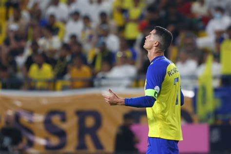 FIFA prohíbe al Al-Nassr realizar fichajes hasta que salde sus deudas - Últimas noticias de ...