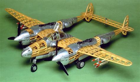 Guillow's Lockheed P-38 Lightning Balsa Wood Model Airplane Kit GUI ...