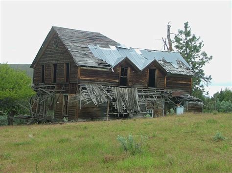 Richmond, Oregon | What's left of the old Community Center | Larry Myhre | Flickr