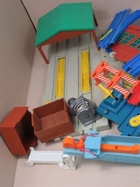 Thomas the Tank Engine Train Track & Accessories Bundle Tomy | eBay