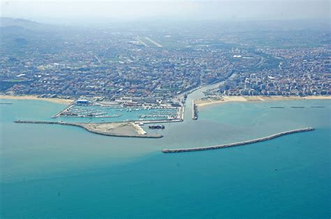 Pescara Harbor in Pescara, Italy - harbor Reviews - Phone Number - Marinas.com