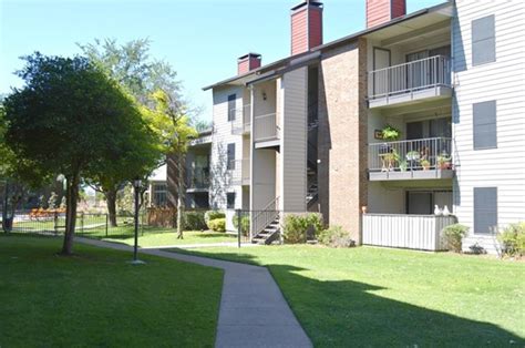 Birch Apartments Dallas - $915+ for 1 & 2 Bed Apartments