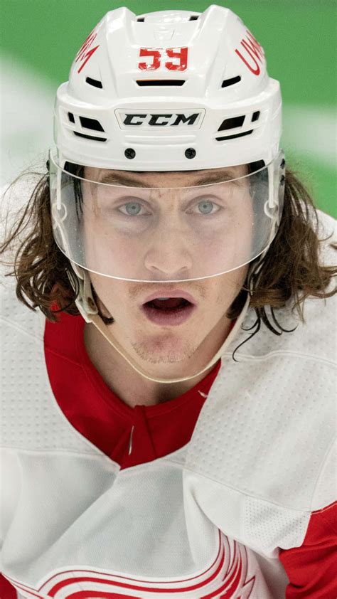 [100+] Tyler Bertuzzi Wallpapers | Wallpapers.com