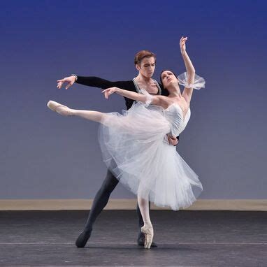 2-Week Pas De Deux Intensives - Ellison Ballet