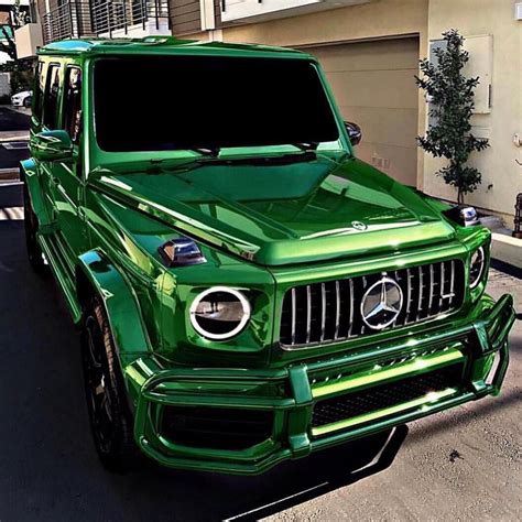 What do you think of this green G63 AMG? By: @gclass, @platinum_group & @livi_wa | Mercedes g ...