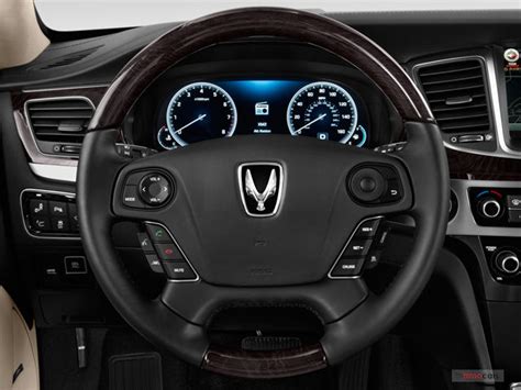 2015 Hyundai Equus: 79 Interior Photos | U.S. News