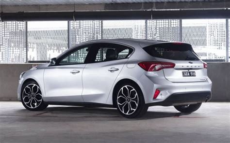 2020 Ford Focus TITANIUM five-door hatchback Specifications | CarExpert