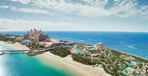 Spending the Day at Atlantis the Palm's Aquaventure Water Park in Dubai - Holy Smithereens!