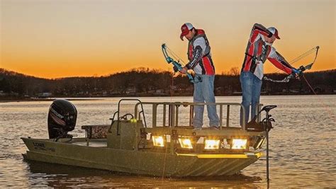 8 Best Bowfishing Boats of 2022 with Buyer's Guide | Outdoor Empire | Outdoor Gear Reviews and ...