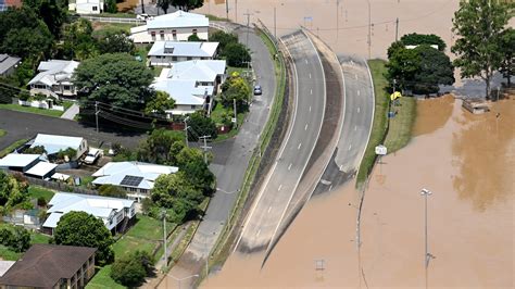 Photos of Australian floodwaters as they move toward Sydney, Australia ...