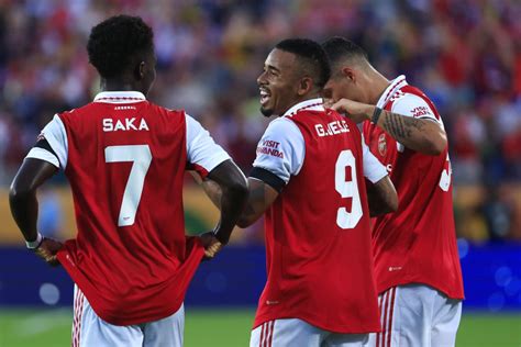 Arsenal and Saka believe they're now close to new deal