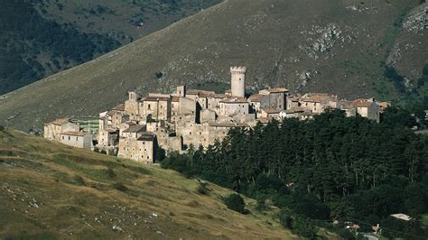 Italy’s Santo Stefano di Sessanio will pay you to move to its village