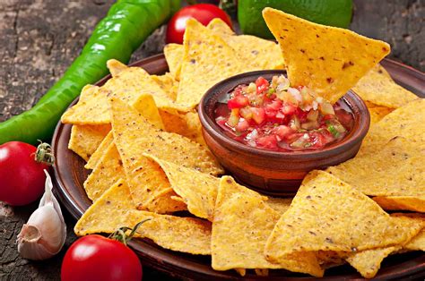 Non-GMO Chips & Salsa: 100+ Favorite Brands Ranked by Ingredients