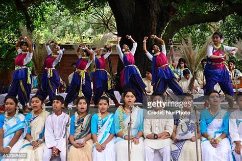 Autumn Festival Bangladesh Photos and Premium High Res Pictures - Getty ...