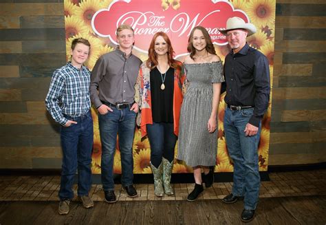 'The Pioneer Woman': Ree Drummond and Her Husband Have a 'Very ...