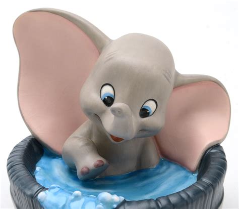 Walt Disney Classics Collection Dumbo Figurine | EBTH