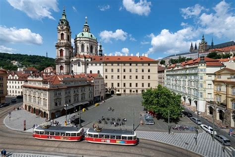 Faculty of Mathematics and Physics - Charles University - Czech Universities