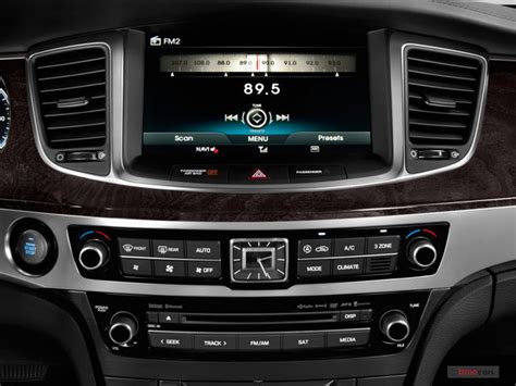 2015 Hyundai Equus: 79 Interior Photos | U.S. News