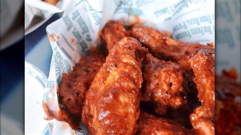 The 12 Best Wingstop Sauces, Ranked