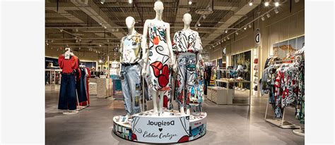 Visual merchandising: what it means, what to use and practical tips for ...