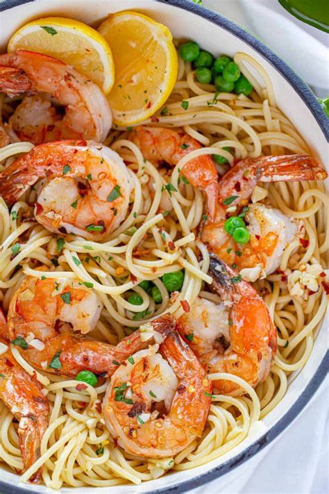 EASY Shrimp Scampi Pasta Recipe (Restaurant Worthy!) - Dinner, then Dessert