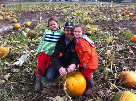 Pumpkin Patch October 2010 | Hayrides and pumpkin pickin on … | Flickr