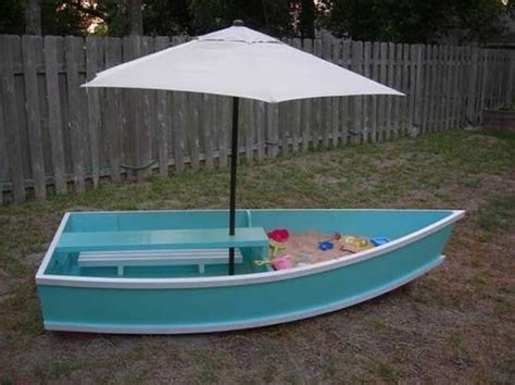 15 Clever Ideas For Reuse Boats | Diy kids playground, Diy playground ...