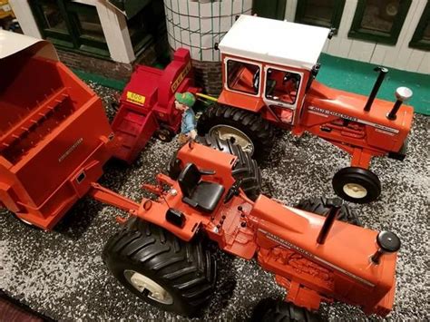 1/16 Allis-Chalmers Model Farm Display Best Lawn Mower, Lawn Mowers, Farm Toy Display, 1980 Toys ...