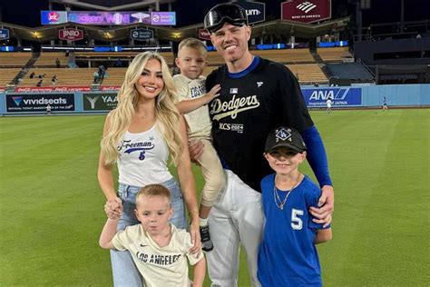 Meet Dodgers Star Freddie Freeman’s 3 Kids! All About His Sons Charlie ...