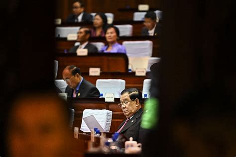 Gallery: Cambodia’s New Prime Minister - Caixin Global