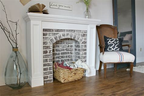 Gorgeous DIY Fake Fireplace Ideas to Make Now | Ann Inspired