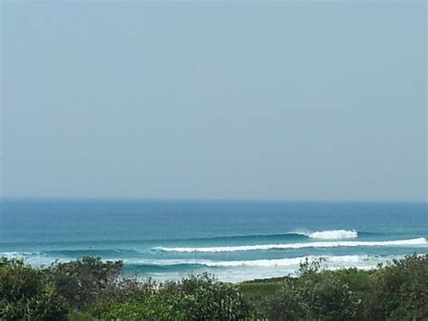 Port Kembla Beach Surf Photo by Rick Jackson | 10:13 am 19 Oct 2013