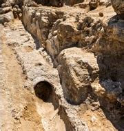 NEWWORLDWAP: 2,000-year-old aqueduct unearthed in Israel