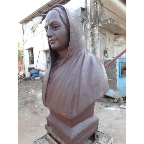 Bronze Savitribai Phule Bust Statue, For Exterior Decor, Size/Dimension ...