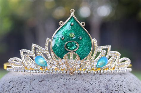 Princess Jasmine Tiara, Aladdin 2019 Crown, Live Action Jasmine Costume, Gold and Green Blue ...