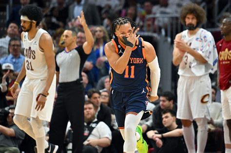 NBA: Jalen Brunson helps Knicks survive Cavaliers in Game 1 | Inquirer ...