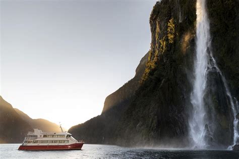 Milford Sound Fly Cruise Fly